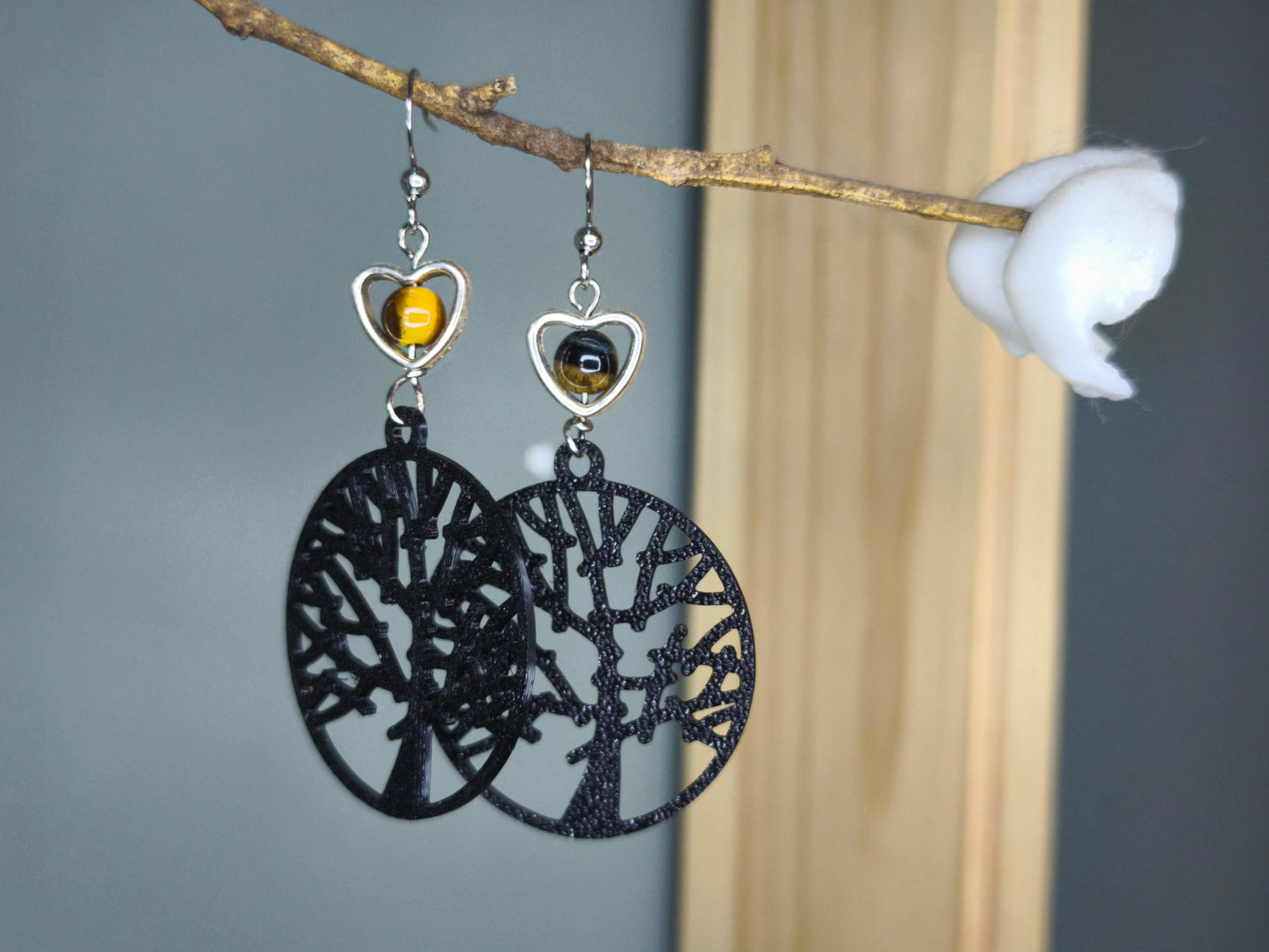Boucles d'oreilles arbre de vie noir coeur oeil de tigre